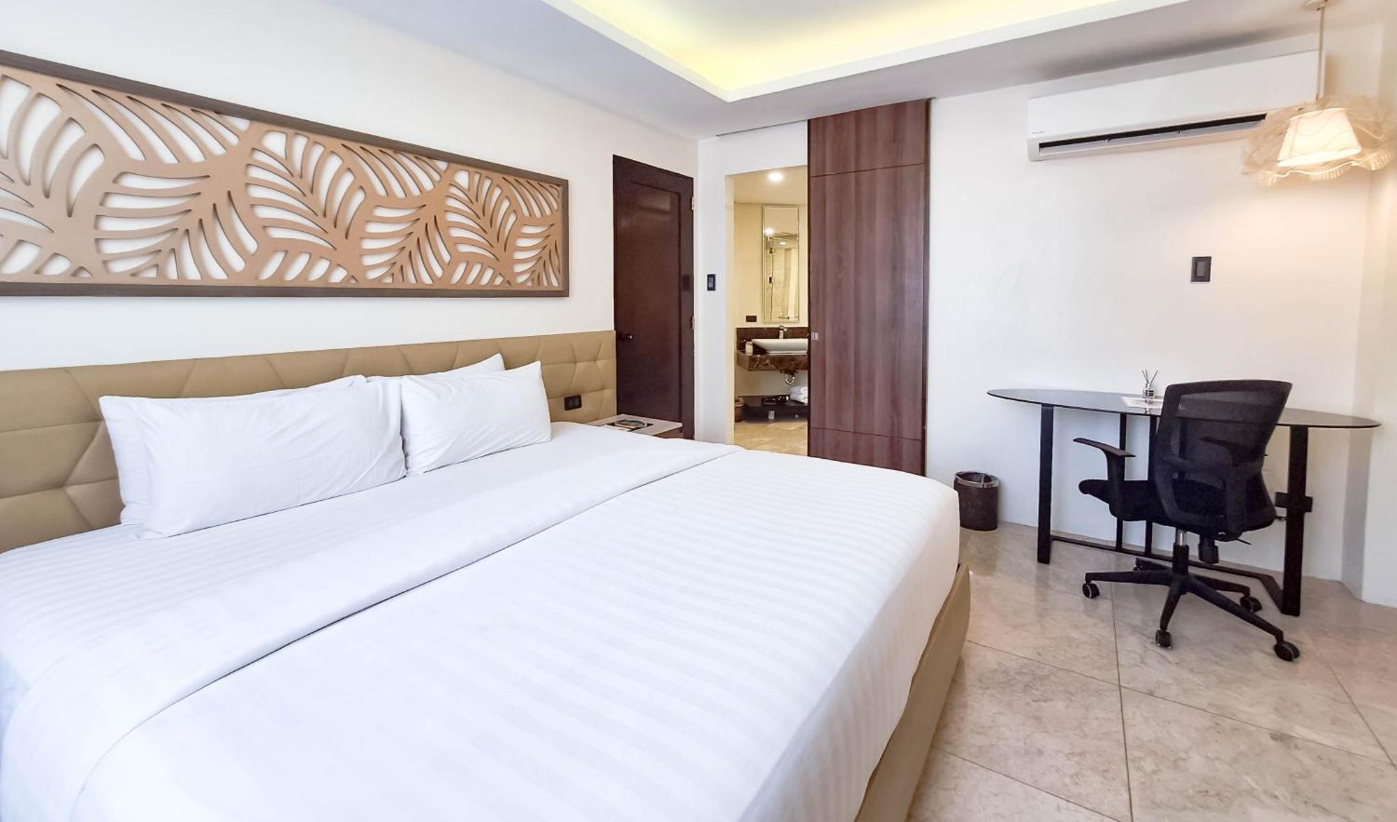 Boracay Ocean Club 4*
